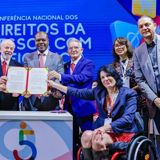 Governo cria sistema de emissão de carteira nacional da pessoa com TEA