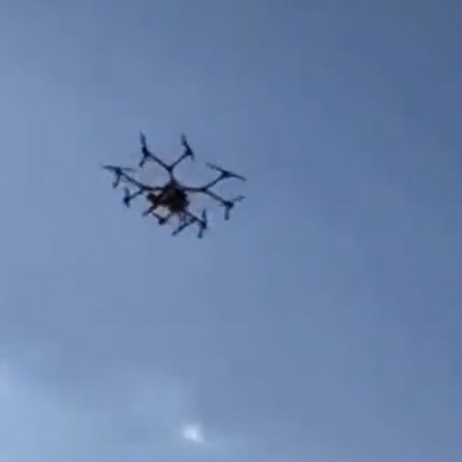 Suposto operador de drone que jogou fezes em evento de Lula comenta operação