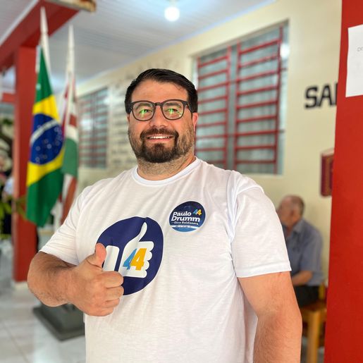 Paulo Drumm é o primeiro candidato a prefeito de SMOeste a votar neste domingo