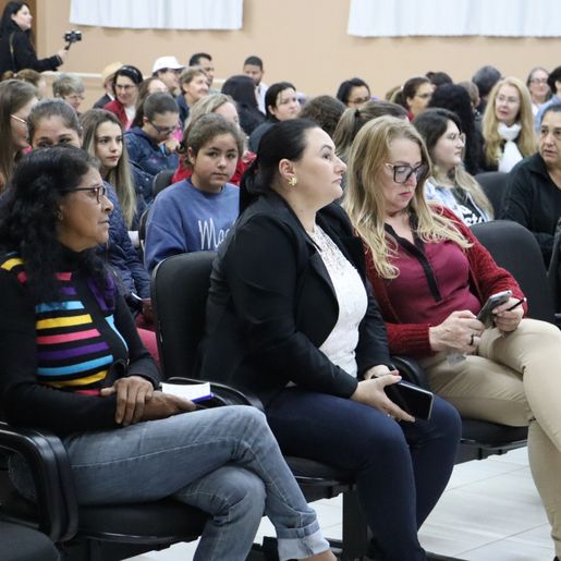 Cresol Inovação promove palestra “Emoções que transformam”