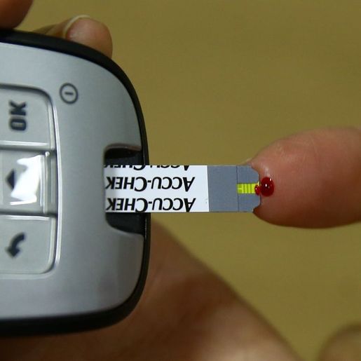 Saúde anuncia compra de insulina em meio a risco de desabastecimento