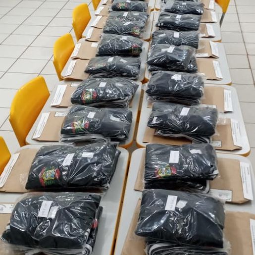 Santa Helena mantém entrega de agasalhos mesmo sem aulas presenciais