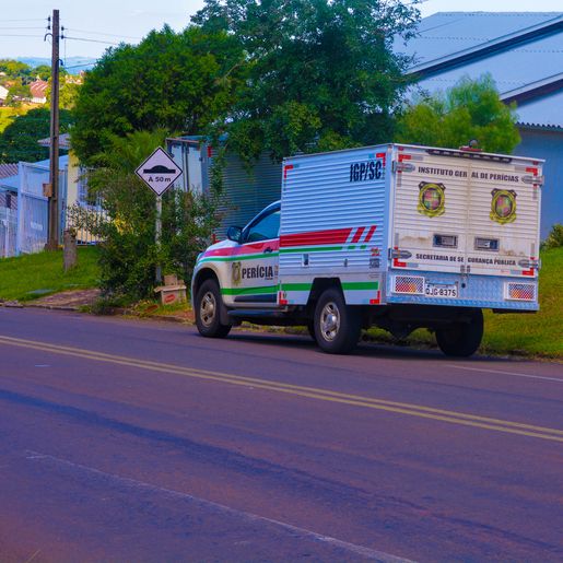 Feto de 16 semanas é encontrado em parque de Xaxim