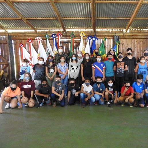 Prefeitura e 14º RCMec apresentam novas turmas do Pelotão Mirim