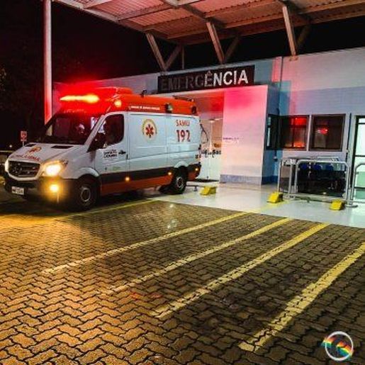 Borracheiro fica gravemente ferido ao pneu de carro estourar