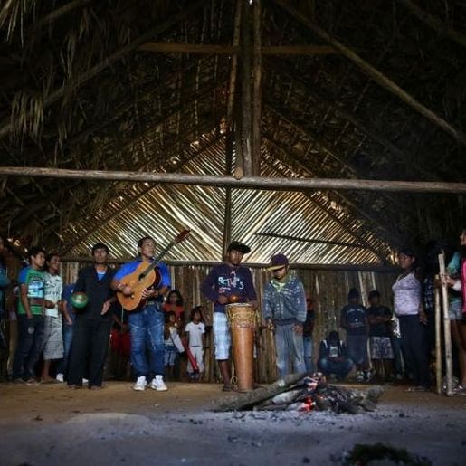 Lula assina homologação de duas terras indígenas em SC