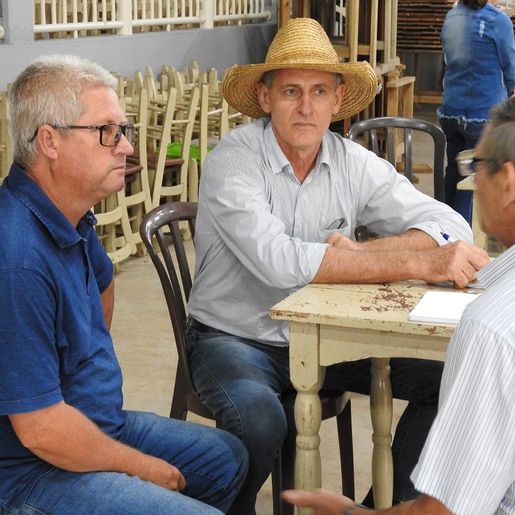 SMO: Bairros Estrela e Agostini recebem o Gabinete em Movimento