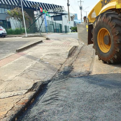 Urbanismo mantém operação tapa-buracos em diversos pontos de SMOeste