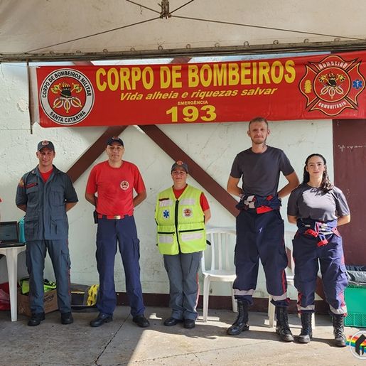 Corpo de Bombeiros de Itapiranga presta apoio na 11ª Efrait