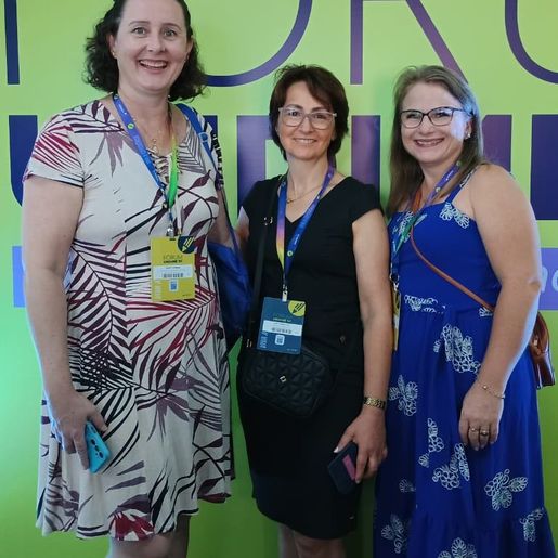 Iporã do Oeste recebe reconhecimento pelo Selo Ouro em fórum da UNDIME