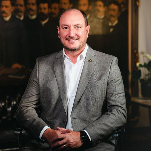 Mauro De Nadal assume governo de SC durante viagem do governador