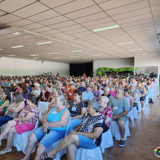 Segundo Fórum Municipal da Pessoa Idosa reúne mais de 400 pessoas em Itapiranga
