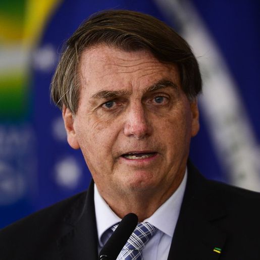 Bolsonaro diz que “Petrobras pode mergulhar Brasil no caos” após novo aumento