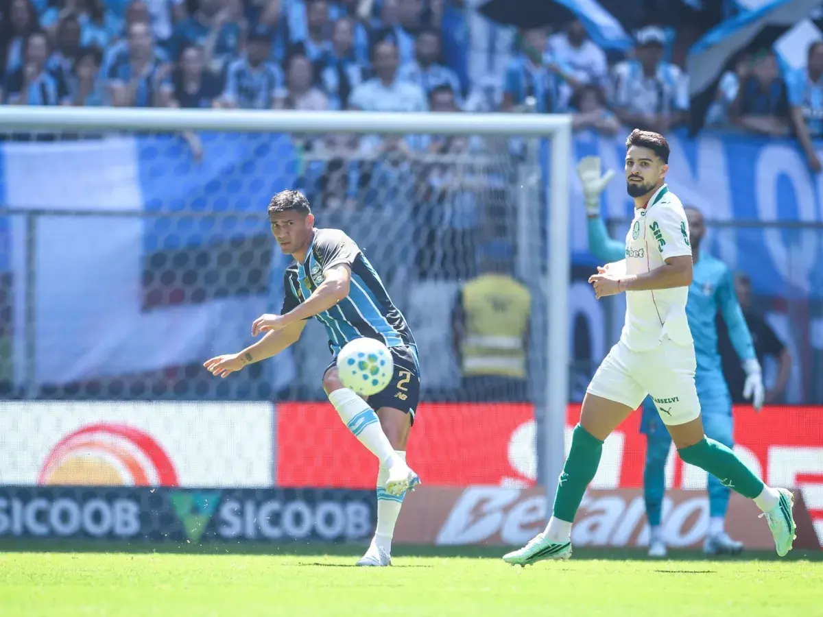 Grêmio empata sem gols com Palmeiras na Arena e segue na zona de rebaixamento