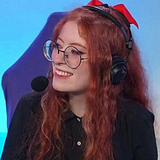 Narradora de SC morre aos 24 com infecção no coração