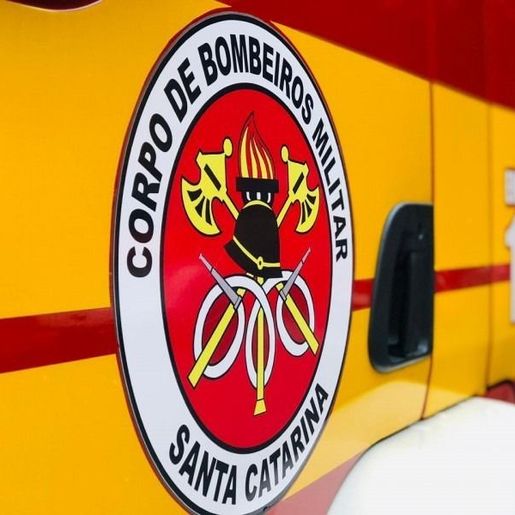 Motociclista fica ferida em colisão no centro de Iporã do Oeste