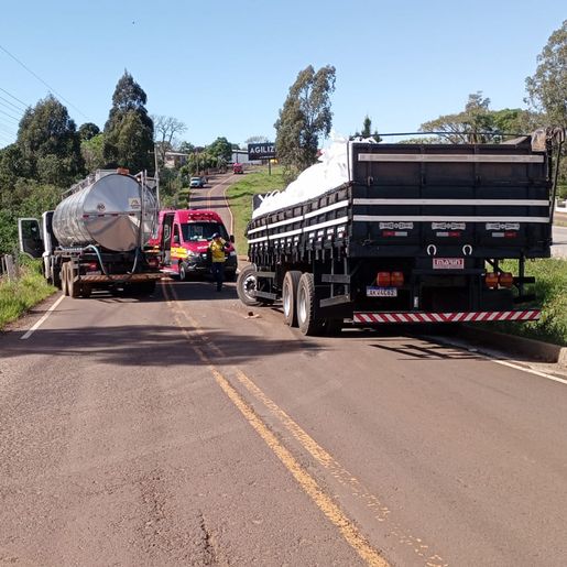 Vereador denuncia falta de ação do DNIT após colisão entre caminhões na BR-163