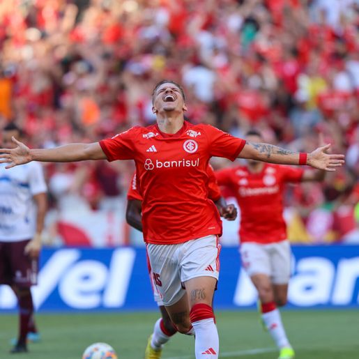 Com dois gols de Lucca, Inter bate o Caxias no Beira-Rio