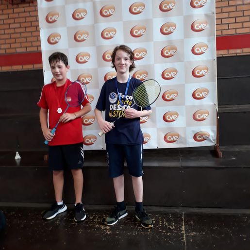 Pelo JESC 2022, Secretaria de Esportes realiza jogos de badminton