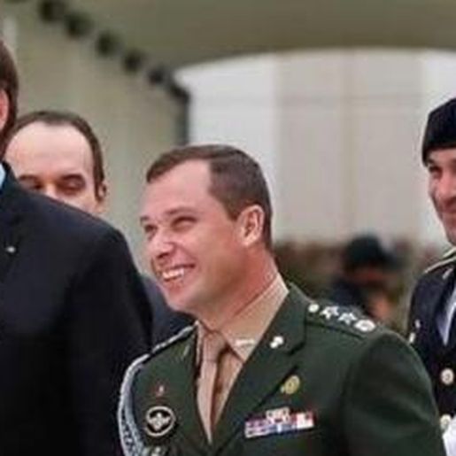 Ex-ajudante de Bolsonaro é preso em operação contra fraudes em dados de vacinação