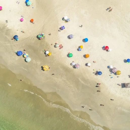 Cerca de 18 pessoas foram salvas por dia em praias e rios de SC desde a pré-temporada de verão