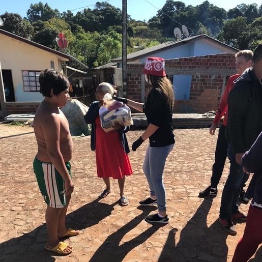 Popular SMO e Consulado do Inter arrecadam 46 cestas básicas