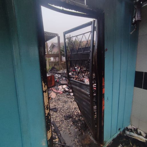 Incêndio criminoso destrói casa em São Lourenço do Oeste