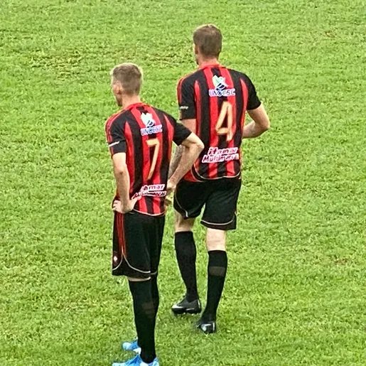 Guarani perde em casa, mas garante vaga na semifinal