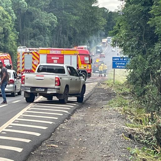 Acidente na BR-282 deixa uma pessoa morta carbonizada em Cunha Porã