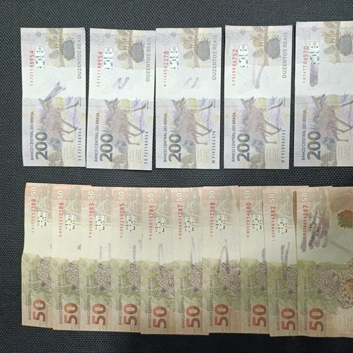 Homem é preso com R$ 1,5 mil em notas falsas durante operação policial em Palmitos
