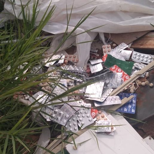 Vigilância Sanitária de Descanso constata terreno usado como depósito irregular de lixo
