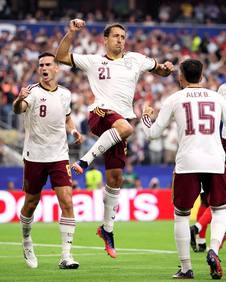Espanha vence a França e avança à final da Copa do Mundo de 2026