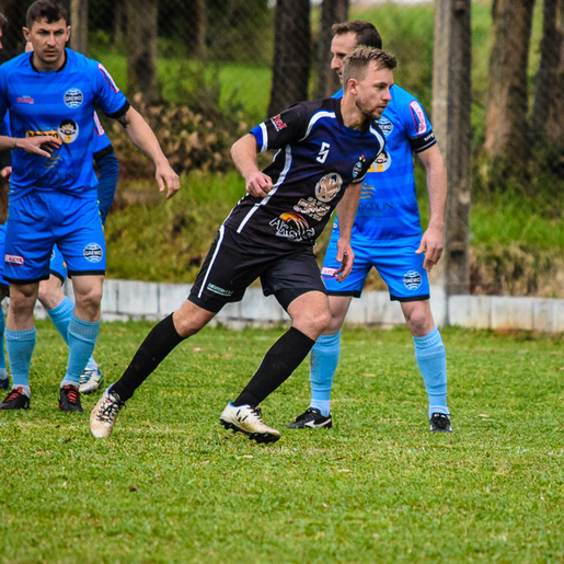 Grêmio Guamerim supera Grêmio Gaúcho e aumenta vantagem sobre o vice-líder