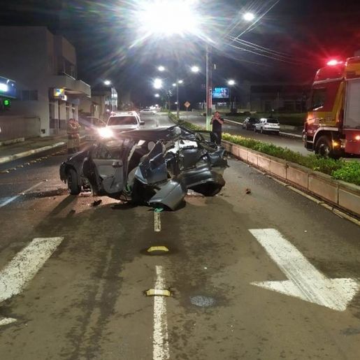 Morre homem que fugiu de abordagem policial e bateu carro no centro