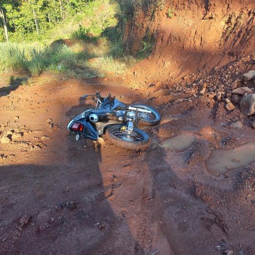 Motocicleta furtada é recuperada pela PM em São Lourenço do Oeste
