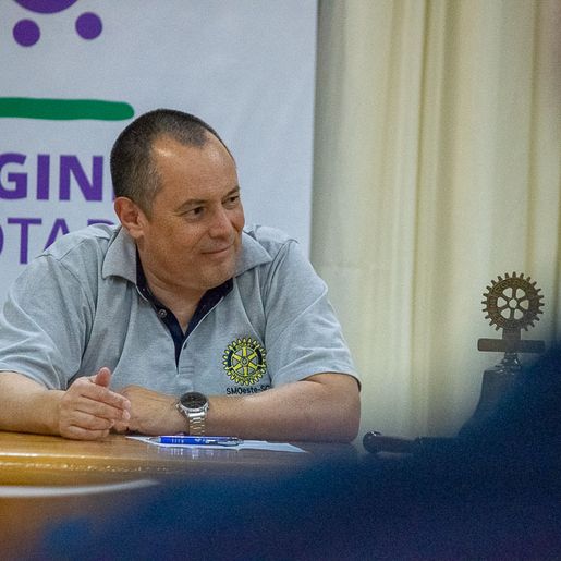 Rotary Clube SMOeste lança 19ª edição da tradicional Festa do Frango e do Vinho