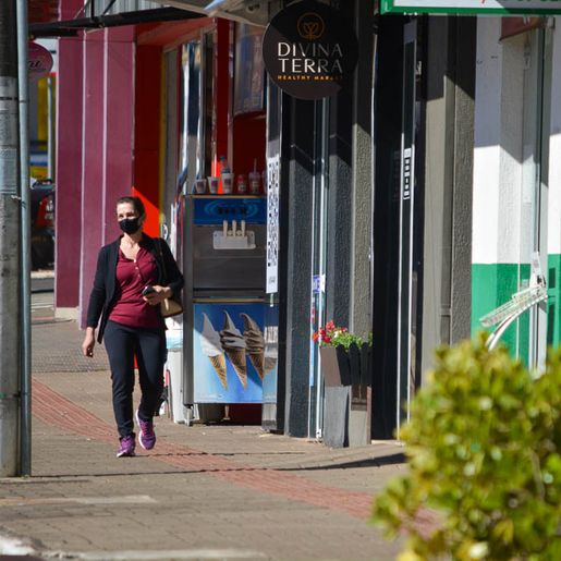 VÍDEO: uso de máscara deixa de ser obrigatório em Chapecó