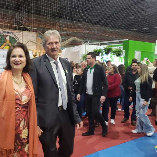 Prefeito de Tunápolis comemora sucesso da 14ª Efacitus