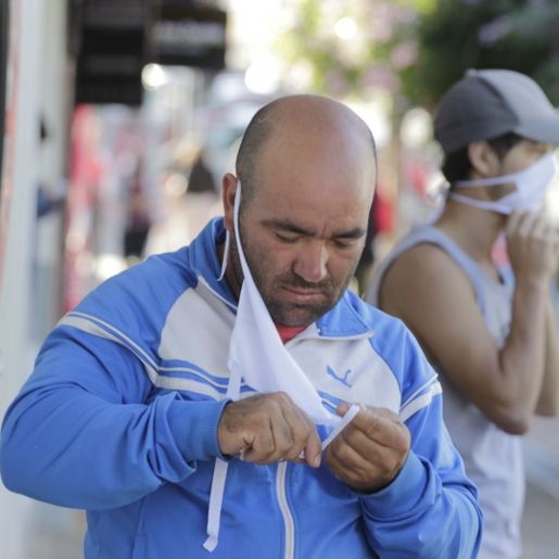 Ação da Acismo entrega mais de 800 máscaras em São Miguel do Oeste