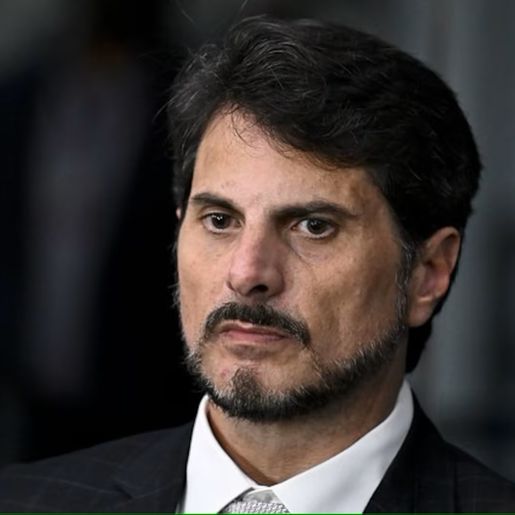 Marcos do Val é alvo de operação da Polícia Federal e passa a usar tornozeleira eletrônica