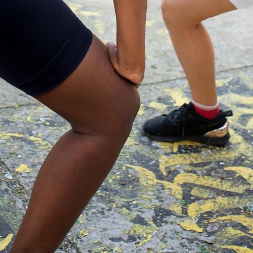 Deputados aprovam projeto que proíbe danças que estimulem erotização em escolas