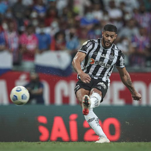 Atlético-MG vence Bahia de virada e conquista título do Brasileirão