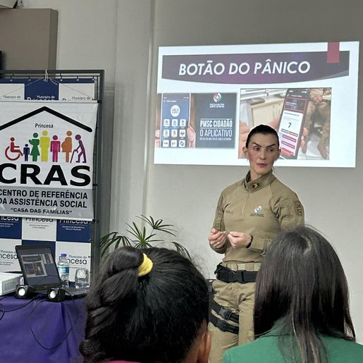 Princesa promove palestra sobre violência contra a mulher dentro da campanha Agosto Lilás