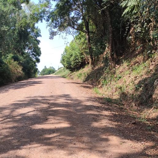 Município recebe autorização para início do calçamento rural