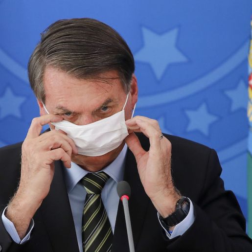 Governo entrega ao STF testes de coronavírus de Bolsonaro