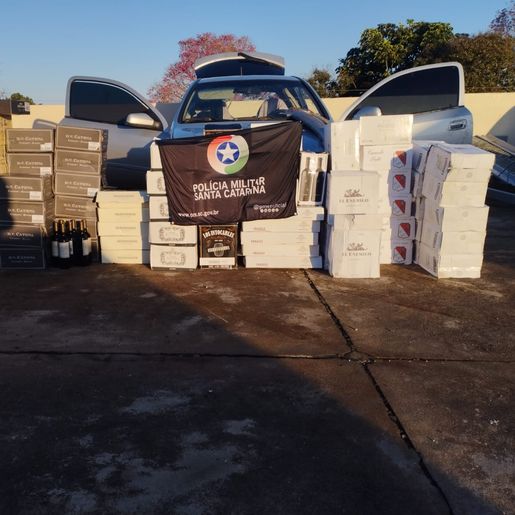 Polícia Militar apreende mercadoria avaliada em mais de R$ 200 mil na BR-282