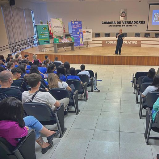 São Miguel do Oeste realiza 1º Fórum Municipal de Combate ao Trabalho Infantil