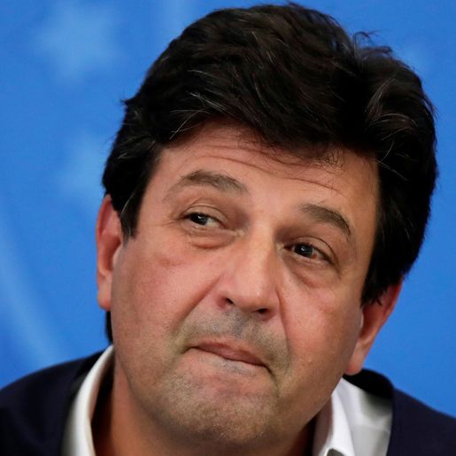 Mandetta anuncia em rede social que foi demitido do Ministério da Saúde