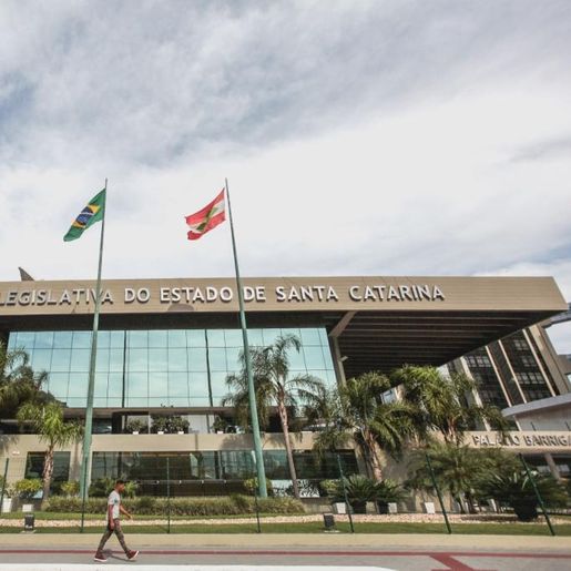 Alesc elege presidente e demais membros da mesa diretora neste sábado