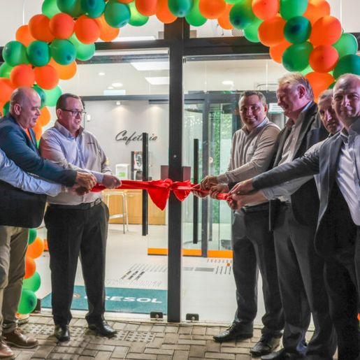 Cresol reinaugura agência e centro administrativo em Coronel Martins